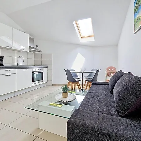 Mary & Klara-2 By Interhome Apartman *
